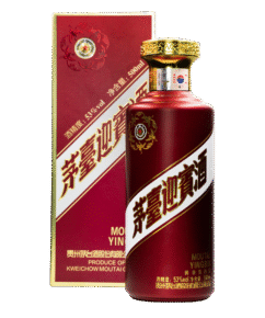 A Moutai Yingbin box and bottle.